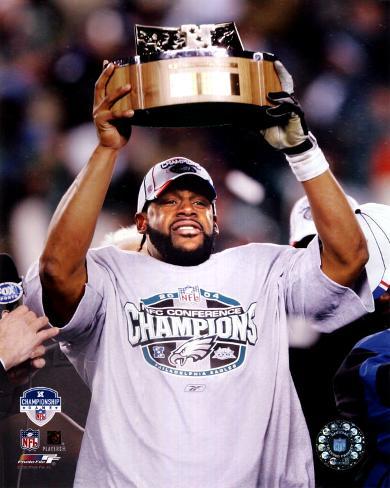 donovan-mcnabb-2004-nfc-championship-trophy.jpg