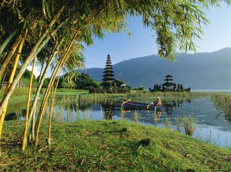 candi kuning bali