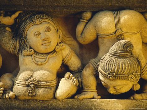 upperhall-ltd-dwarf-carvings-line-temple