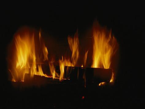 Un feu de bois dans la cheminée papier photo par todd gipstein sur ... Désign Couleur cheminée