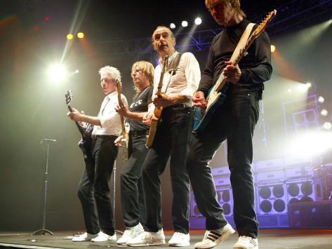 status-quo-andrew-bown-rick-parfitt-francis-rossi-and-rhino-in-zurich-september-2005.jpg