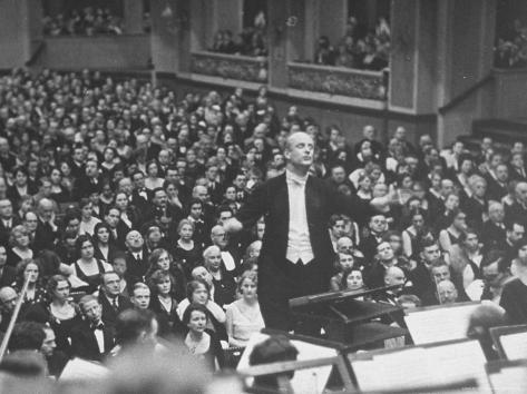 http://imgc.allpostersimages.com/images/P-473-488-90/27/2759/ZB2TD00Z/posters/alfred-eisenstaedt-orchestra-conductor-wilhelm-furtwangler-conducting-orchestra-during-a-concert.jpg