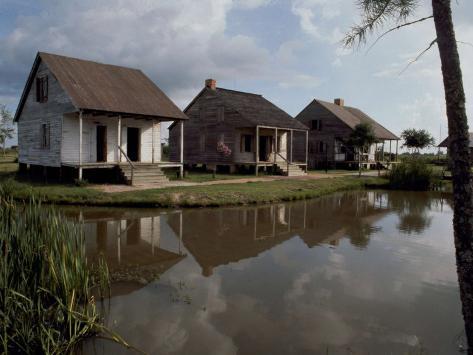 [Image: houses-in-the-bayou-country-of-louisiana.jpg]