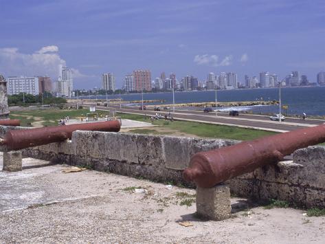 LUIS DE LA MAZA luis de la maza: