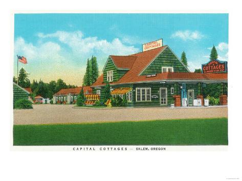 Exterior View of the Capital Cottages - Salem, OR Premium Poster