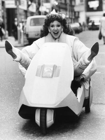 bonnie-langford-sitting-in-a-sinclair-c5