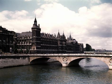Seine Bridge