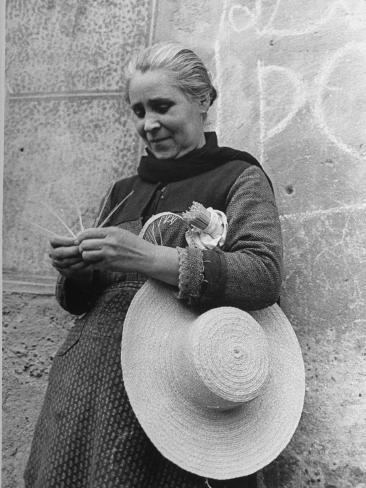 making straw hats