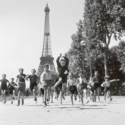 Champs de Mars Gardens Art Print