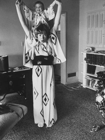 Actress Shirley Maclaine and Da...