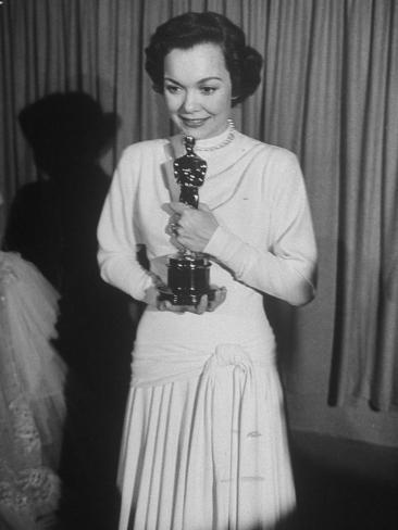 Oscar winner mercedes crossword clue #3
