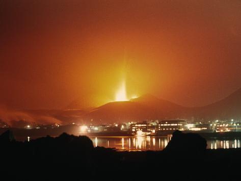 eldfell-volcano-eruption-1973-westman-islands-iceland