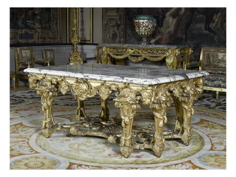 Salon Table