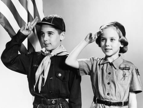 h-armstrong-roberts-boy-and-girl-scouts-saluting-american-flag-in-background.jpg (473×355)