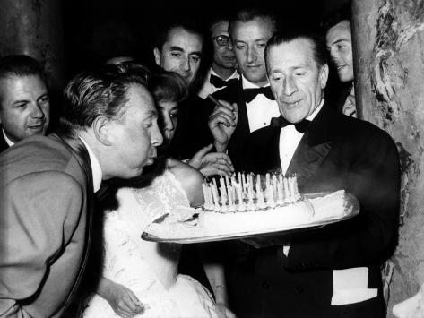 Charles Trenet on his 50th birthday with Jeanne Moreau and Michelangelo