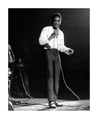 http://imgc.allpostersimages.com/images/P-473-488-90/58/5862/GFMSG00Z/posters/george-shuba-jackie-wilson.jpg