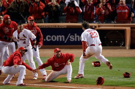 rob-carr-2011-world-series-game-6-texas-rangers-v-st-louis-cardinals-st-louis-mo-oct-27-david-freese.jpg