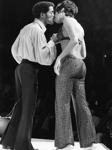 Eartha Kitt - Where Is My Man (Special Remix '94) Eartha Kitt - Where Is My Man (Special Remix '94)