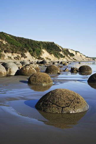 Moeraki Boulders Scenic Reserve, South Island, New Zealand ...