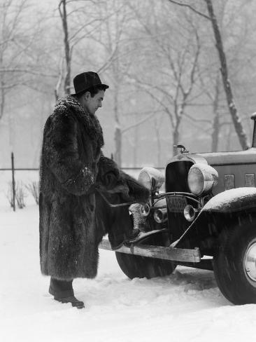 1930s-man-in-hat-and-raccoon-fur-coat-st