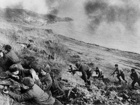 the blogs of war War is carried out mainly by men, so why don't we talk more about men, masculinity and male cultures of violence in the humanitarian world. the blogs of war War is carried out mainly by men, so why don't we talk more about men, masculinity and male cultures of violence in the humanitarian world.