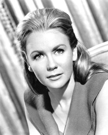 Juliet Mills Avanti