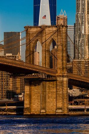 日本未入荷-2サイズ♪タペストリーアート-Brooklyn Bridge in NY s-l400.jpg
