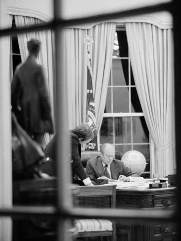 Gerald ford viewing washington #2