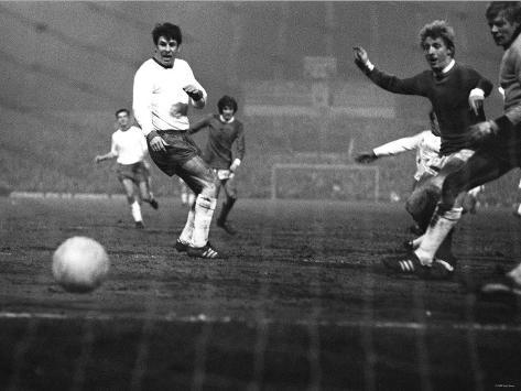 manchester-united-vs-rapid-vienna-european-cup-at-old-trafford.jpg