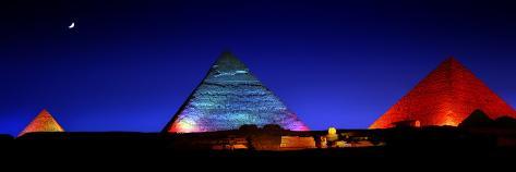 chris-hill-the-pyramids-of-giza-lit-up-at-night.jpg