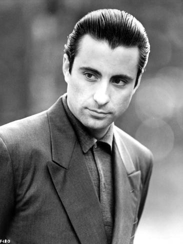 movie-star-news-andy-garcia-posed-in-suit_a-G-14470516-8363142.jpg