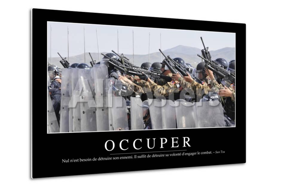 Occupation And Patience Citation Et Affiche D Inspiration Et Motivation Photographic Print Allposters Com