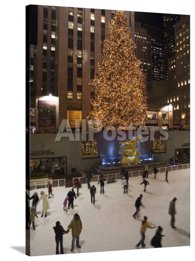 Rockefeller Center And The Famous Christmas Tree Rink And Decoration New York City New York Photographic Print Taylor S Kennedy Allposters Com