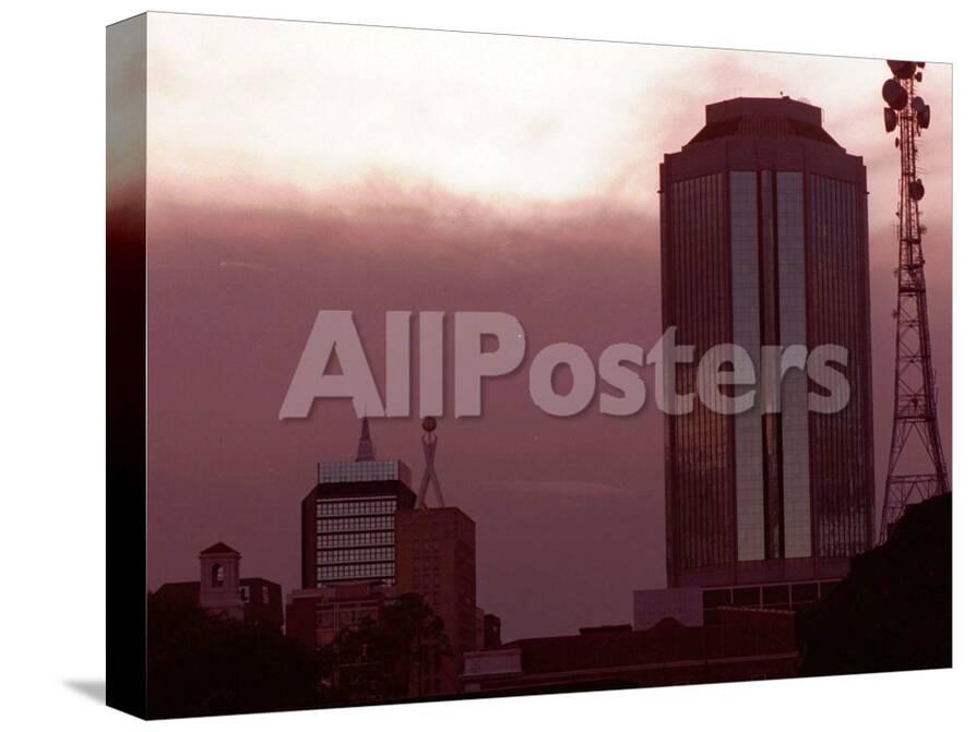 Zimbabwe S Reserve Bank Building Photographic Print At Allposters Com