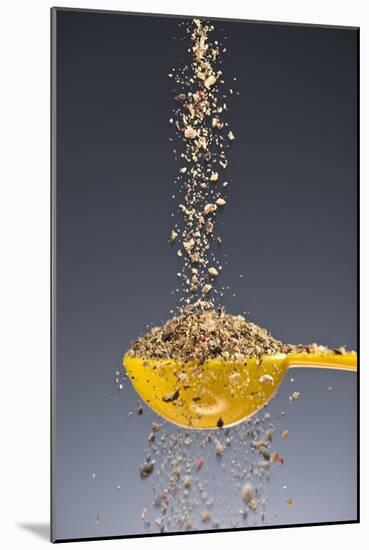 1 Tablespoon Ground Pepper-Steve Gadomski-Mounted Photographic Print