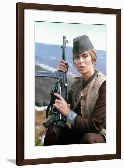 10 FROM NAVARONE, 1978 directed by GUY HAMILTON with Barbara Bach (photo)-null-Framed Photo