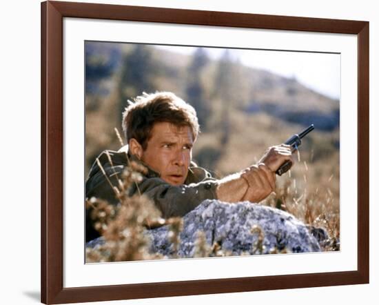 10 FROM NAVARONE, 1978 directed by GUY HAMILTON with Harrison Ford (photo)-null-Framed Photo