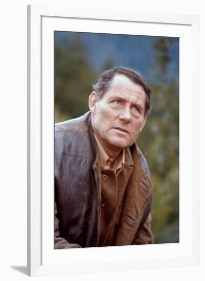 10 FROM NAVARONE, 1978 directed by GUY HAMILTON with Robert Shaw (photo)-null-Framed Photo