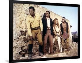 100 RIFLES, 1969 directed by TOM GRIES with Jim Brown, Burt Reynolds and Raquel Welch (photo)-null-Framed Photo