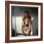 100 RIFLES, 1969 directed by TOM GRIES with Raquel Welch (photo)-null-Framed Photo