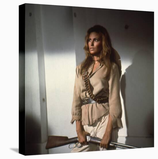 100 RIFLES, 1969 directed by TOM GRIES with Raquel Welch (photo)-null-Stretched Canvas