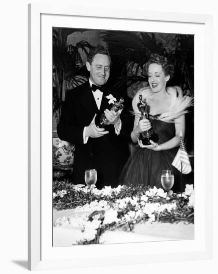 11th Annual Academy Awards, 1938. Spencer Tracy "Boys Town" with Bette Davies "Jezabel"-null-Framed Photographic Print