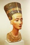 Bust of Queen Nefertiti, from the Studio of the Sculptor Thutmose at Tell El-Amarna-18th Dynasty Egyptian-Giclee Print