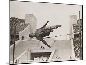 1936 Berlin Olympics-Robert Hunt-Mounted Photographic Print