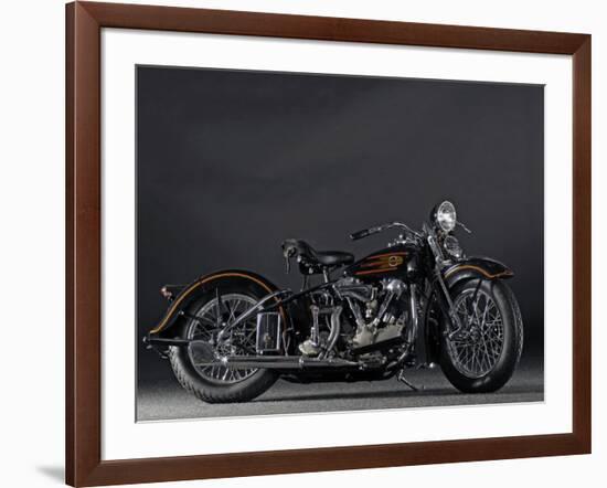 1937 Harley Davidson ELS Knucklehead-S^ Clay-Framed Photographic Print