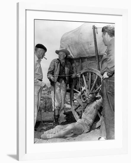 1956 The Last Wagon On the set, Delmer Daves and Richard Widmark-null-Framed Photo