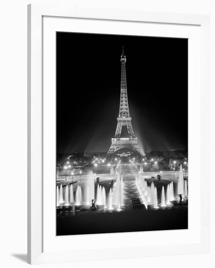 1960s Night Eiffel Tower across Fountains by Palais Du Chaillot Paris, France-null-Framed Photographic Print