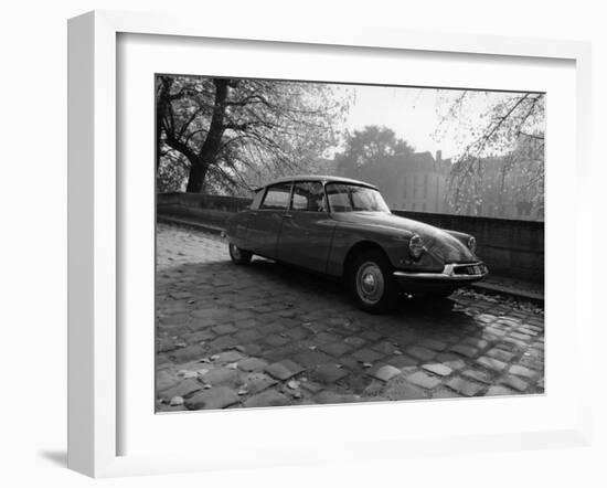 1961 Citroën ID 19, (C1961)-null-Framed Photographic Print