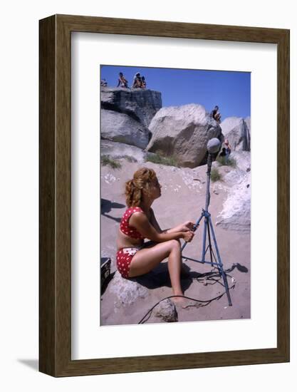 1965: Working on Set of Mosfilm Movie 'Doctor Dolittle', Russia-Dmitri Kessel-Framed Photographic Print