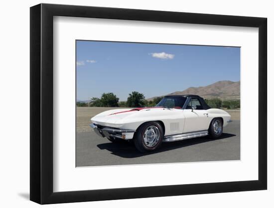 1967 Chevrolet Corvette CV 427-S. Clay-Framed Photographic Print